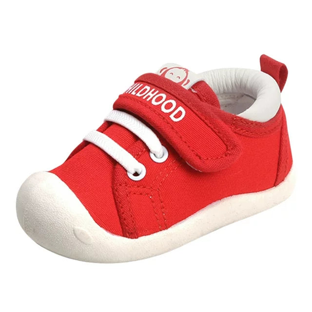 Tiny Treaders (Ages 0-4 Years)